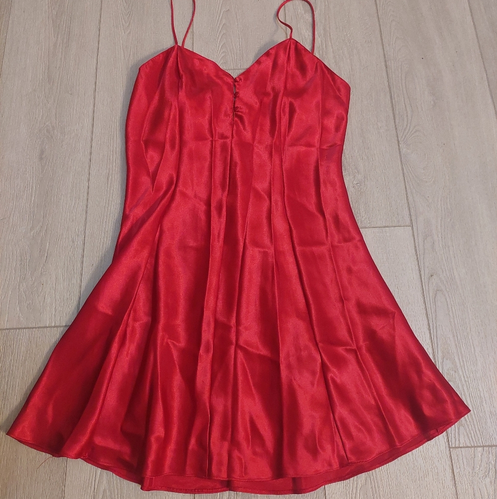 Me 2 by Miss Elaine Sexy Red Nighty Size Medium